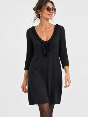 76% Silk, Ann Taylor Ruffle Knit Dress | Size M | Classic Stretch Sheath